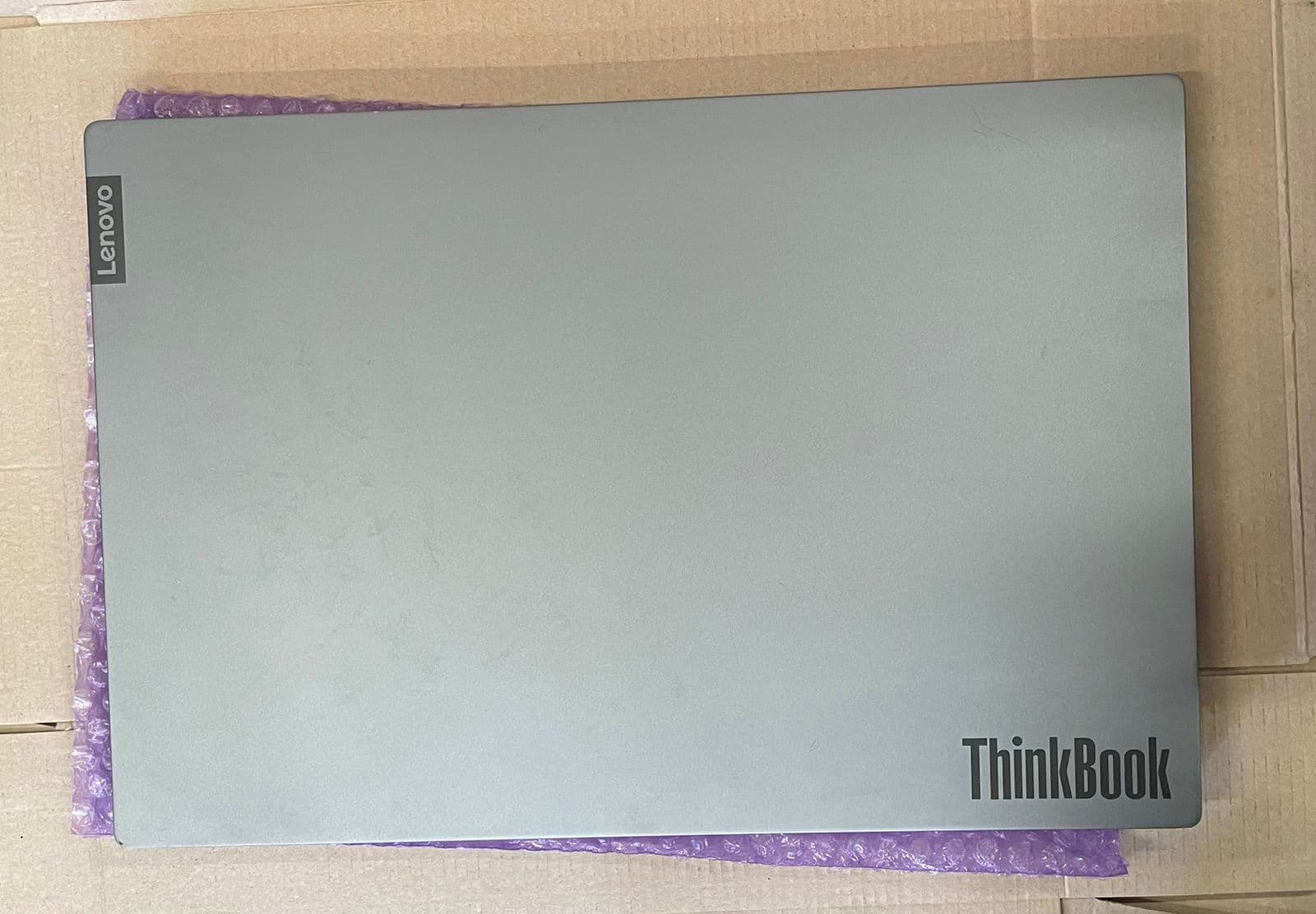 Notebook Lenovo ThinkBook 15.6" i5 10ma Gen 8GB SSD 512GB Usada 2